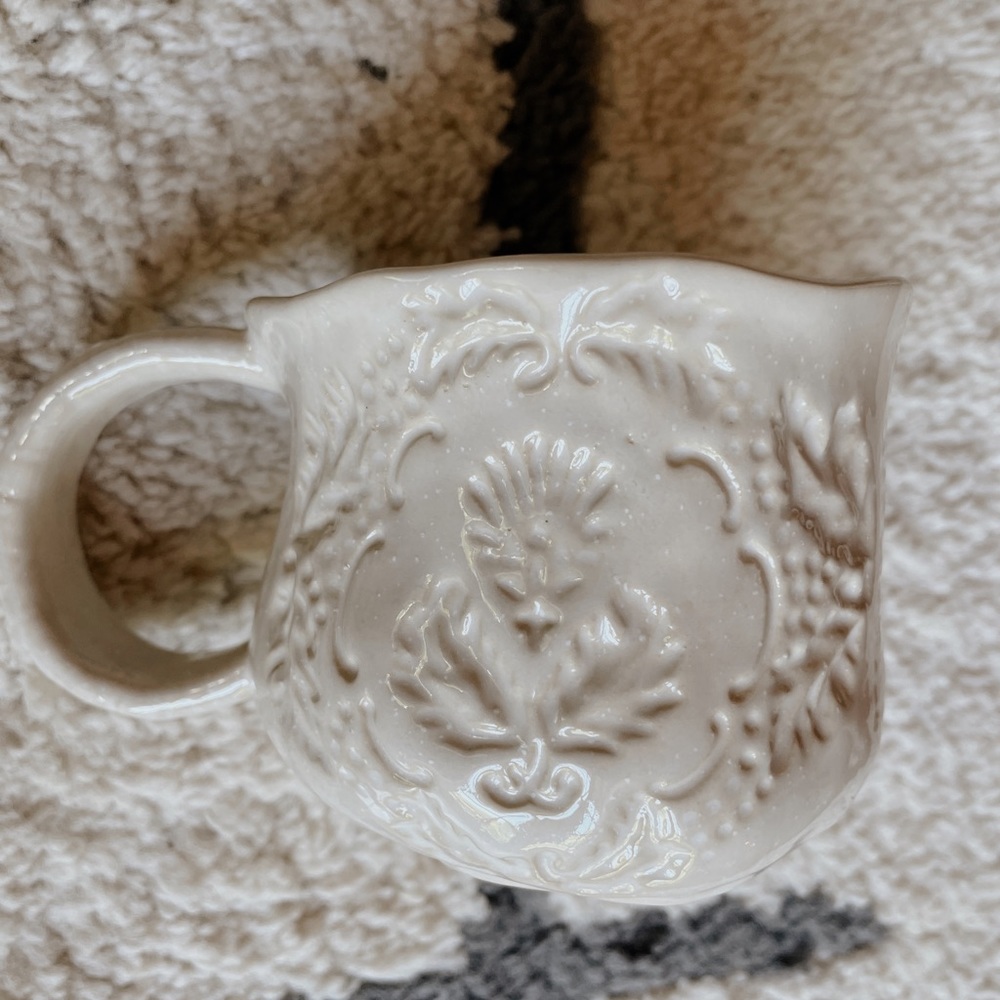 Anthropologie vintage mug✨